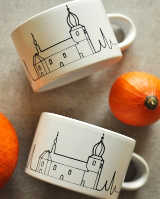 Kostel Povýšení sv. Kříže ve Starém Rožmitále na novém hrnečku 😍 ☺️Máte Rožmitálsko spojené s touto ikonickou stavbou? Je...